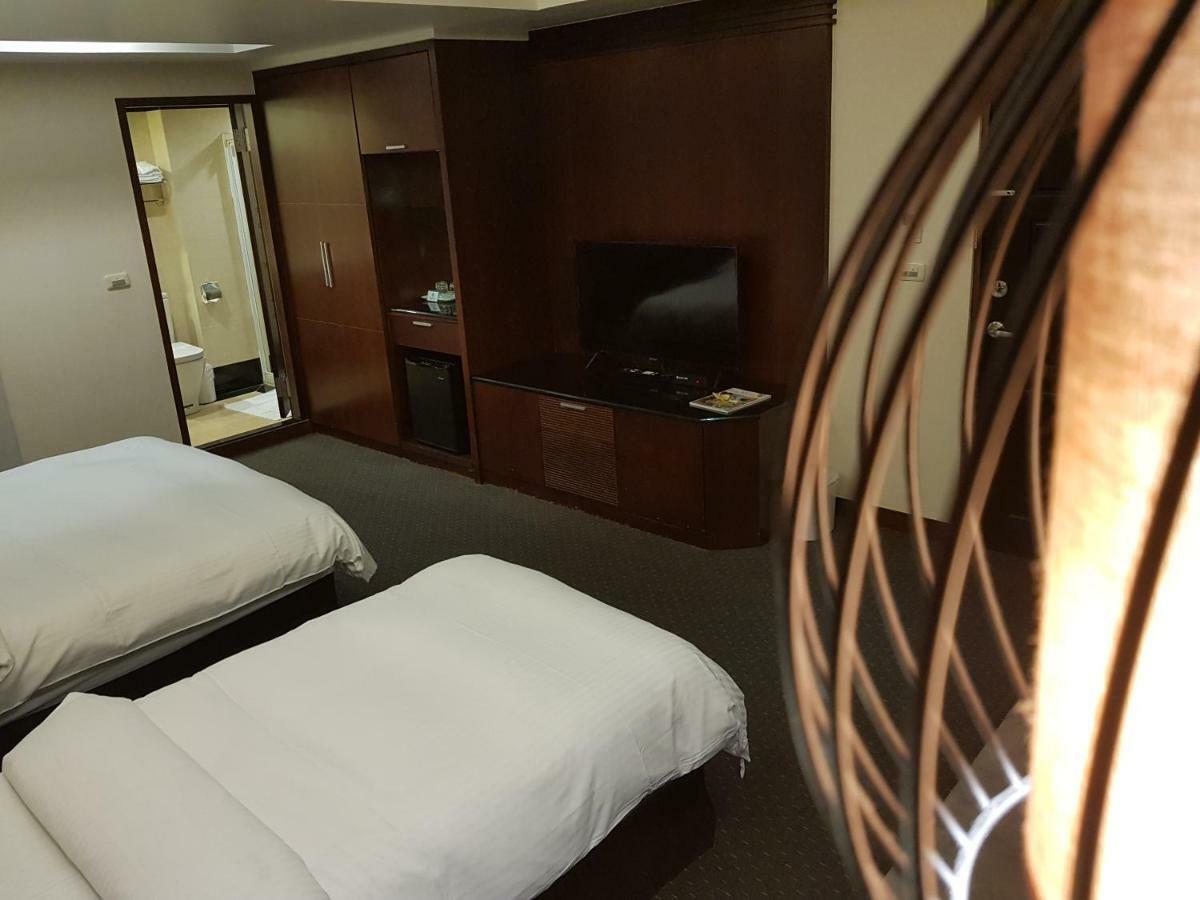 Sun Sweet Hotel Лодун Екстер'єр фото